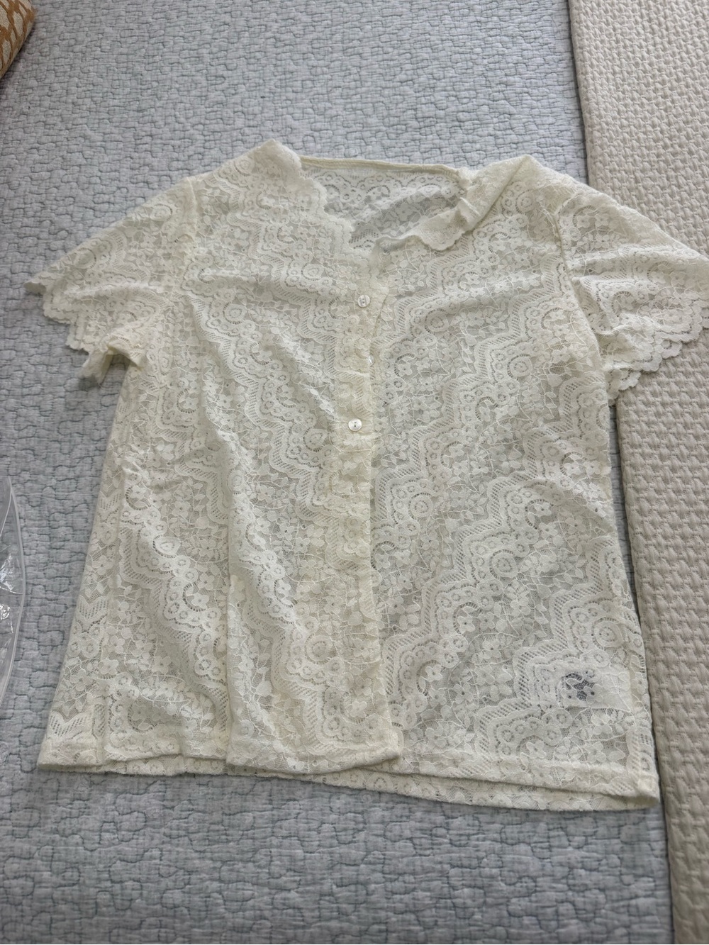 NWT SHEIN Cream Lace Button-Front Blouse